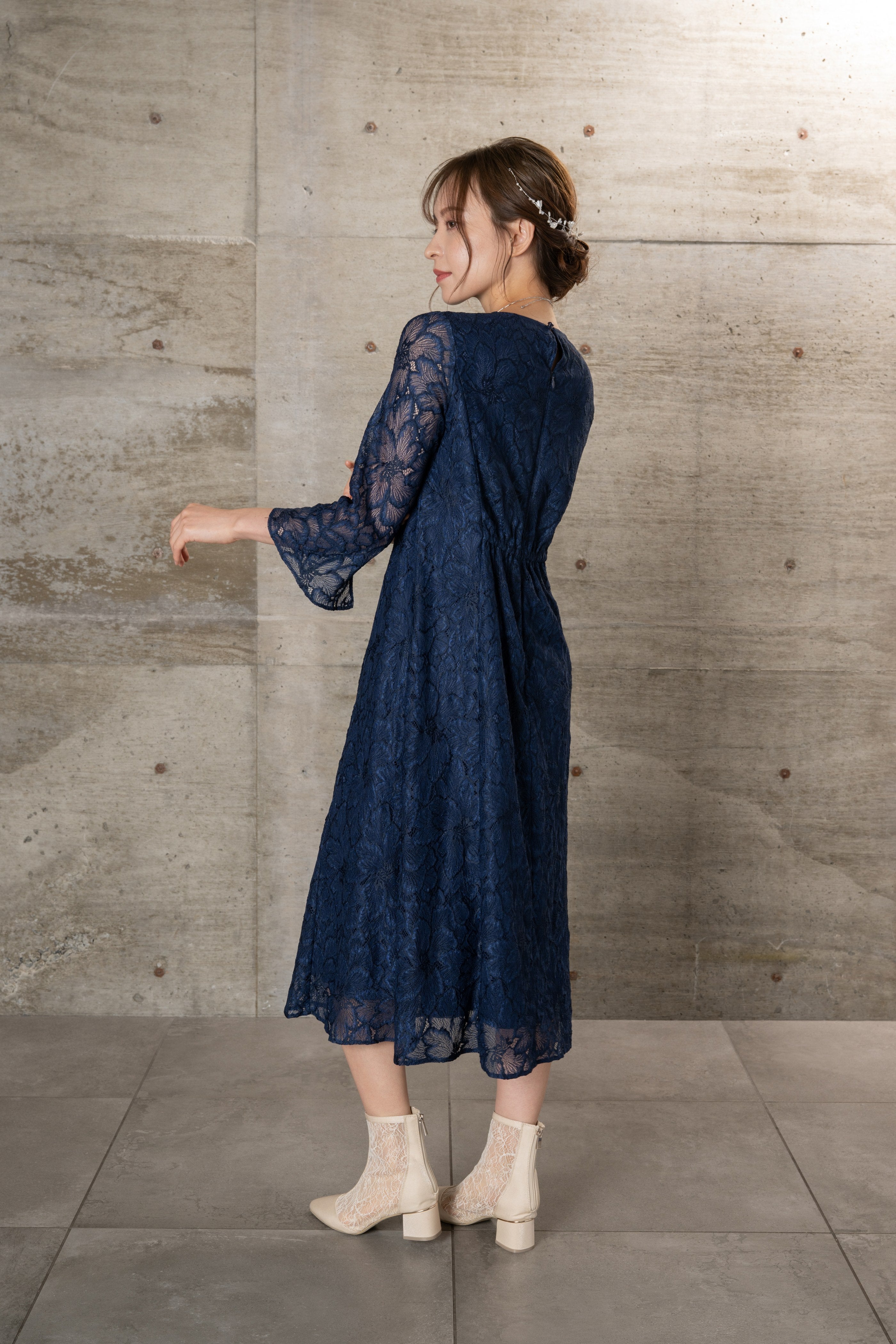 [レンタル] BELINDA DE CAPRIS レースベルスリーブワンピース ワンピースドレスの宅配レンタル - 13